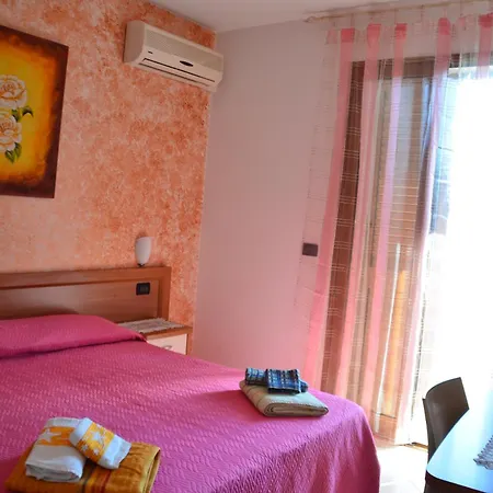 Bed and breakfast Marina