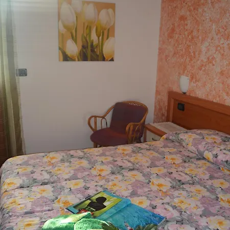 Marina 3* Castro (Lecce)