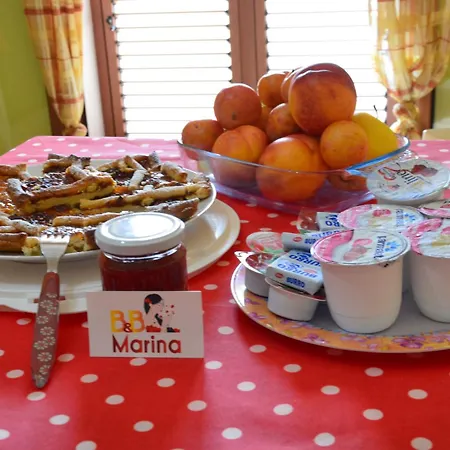 Marina Castro (Lecce)