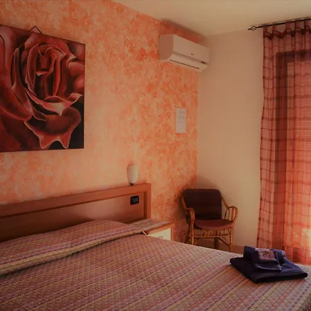 Marina 3* Castro (Lecce)